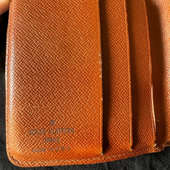 LV Mono zip wallet - Picture 3 of 8
